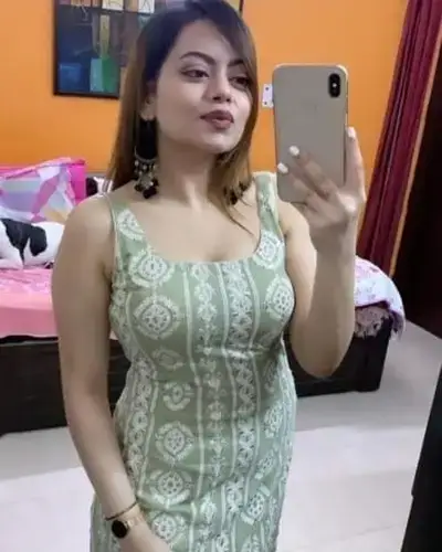 Call Girl in Peravurani